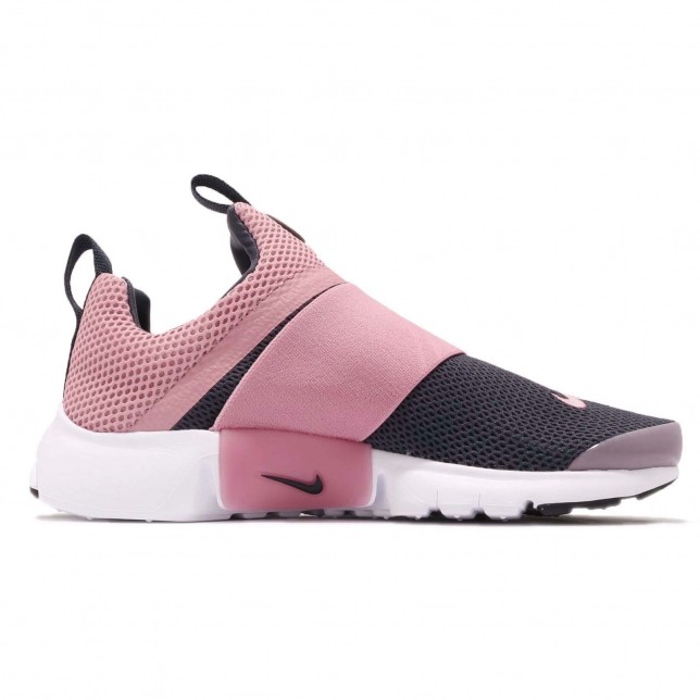 Pink and black nike presto extreme discount
