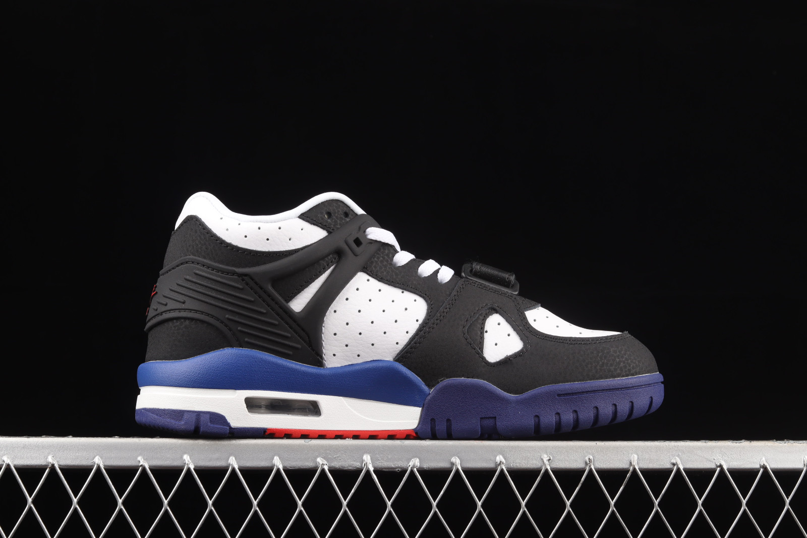 Nike air trainer 3 gs new arrivals