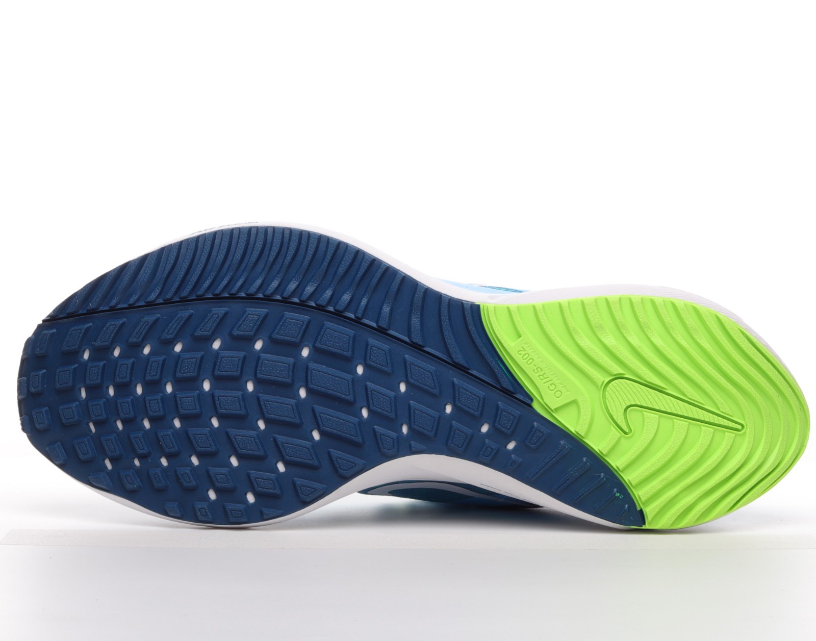 Nike air zoom top pegasus 32 snapdeal