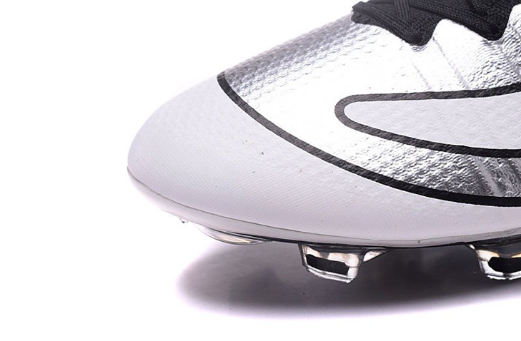 Nike heritage football boots cheap