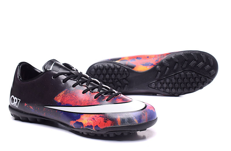 Nike Mercurial Victory V CR7 TF Astro