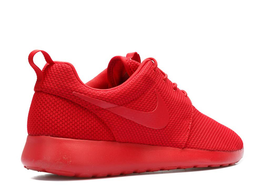 Roshe one outlet triple red