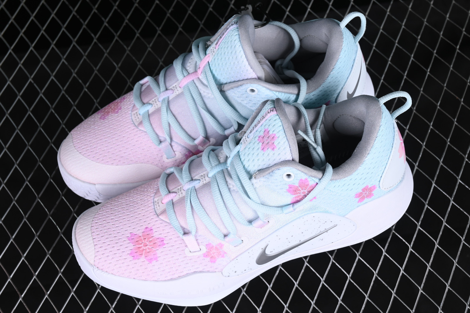 Hyperdunk Heren hotsell Roze