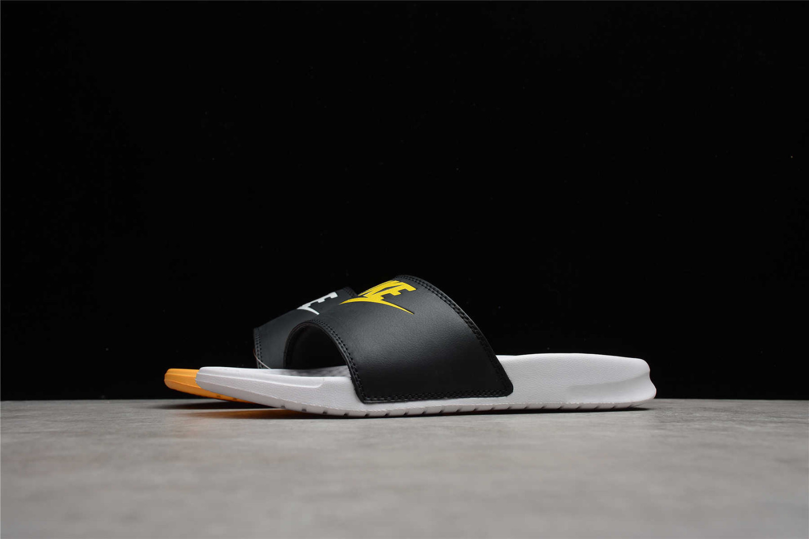 Nike benassi slides hotsell white and gold