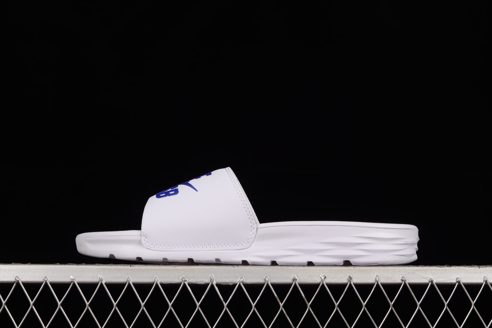 Nike sb top benassi