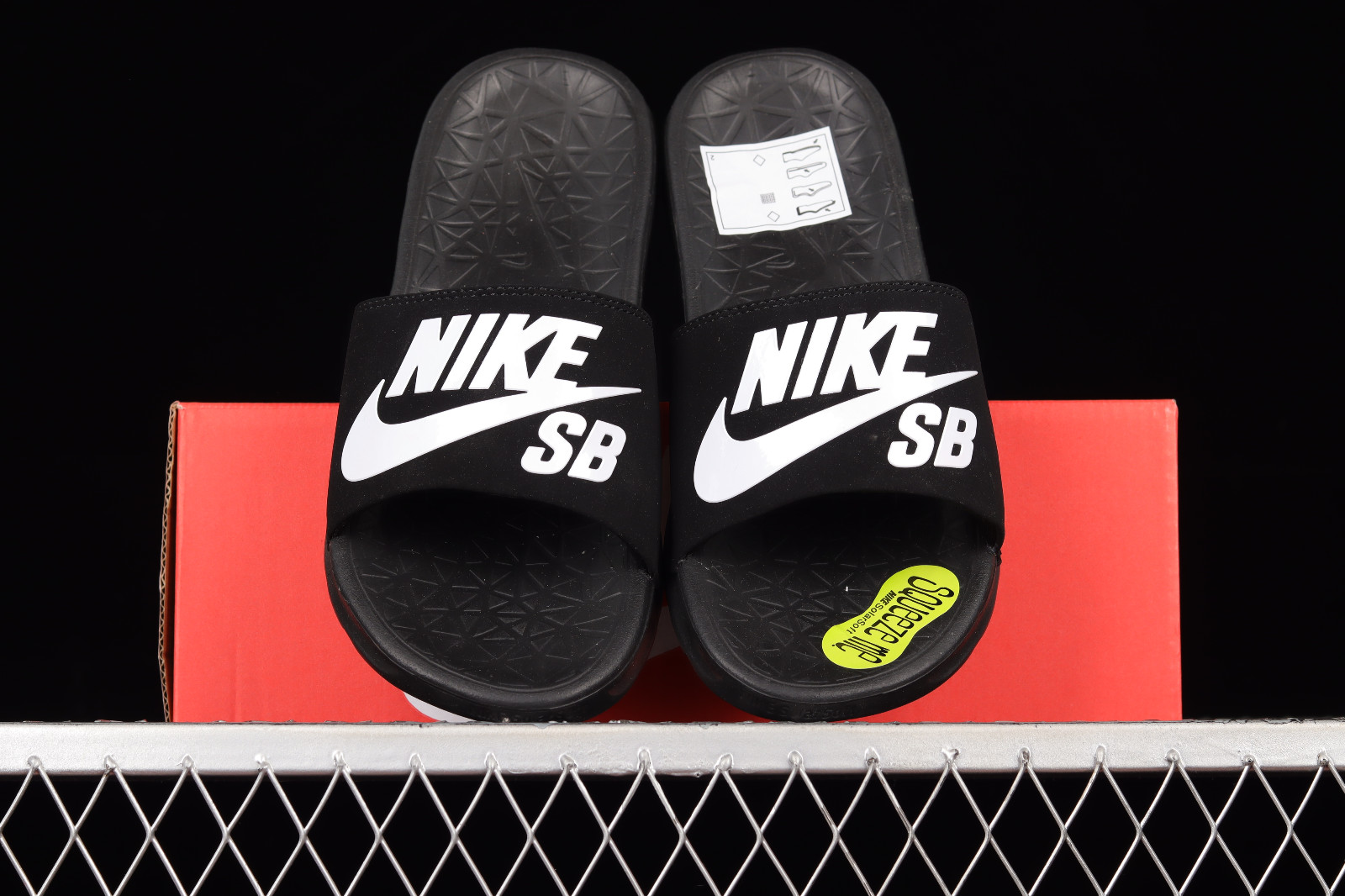 Nike SB Benassi Solarsoft Slides Black White 840067 001
