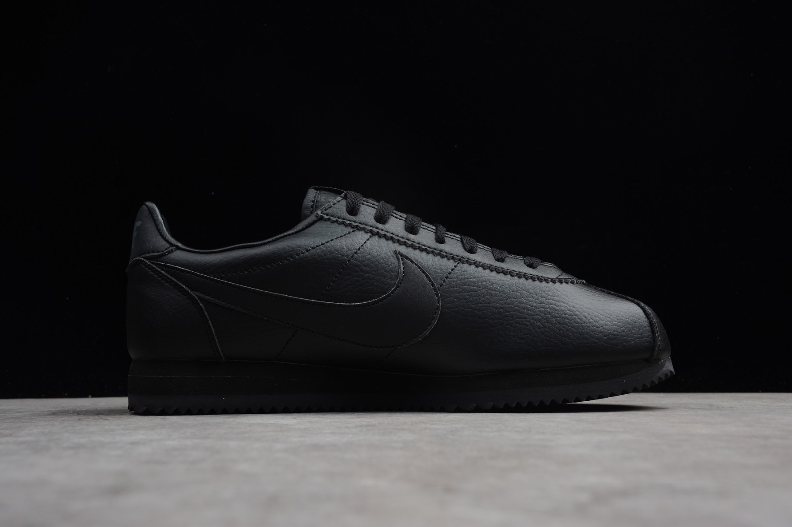 Nike Classic Cortez Leather Black Black 