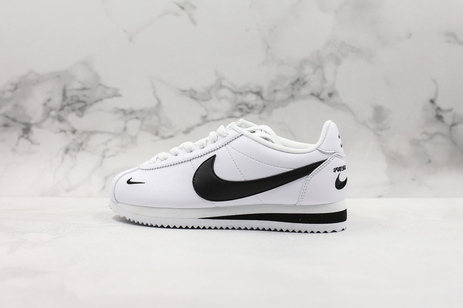 Nike Classic Cortez Premium Mini Swoosh 