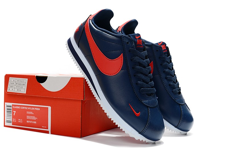 Nike Classic Cortez SE 