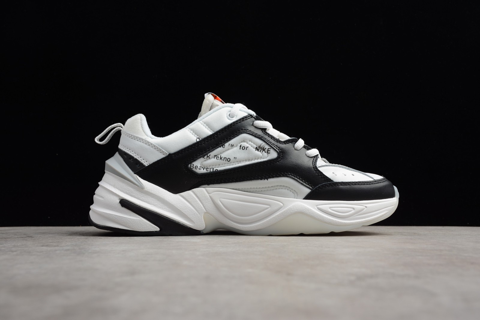 Nike store tekno saldi