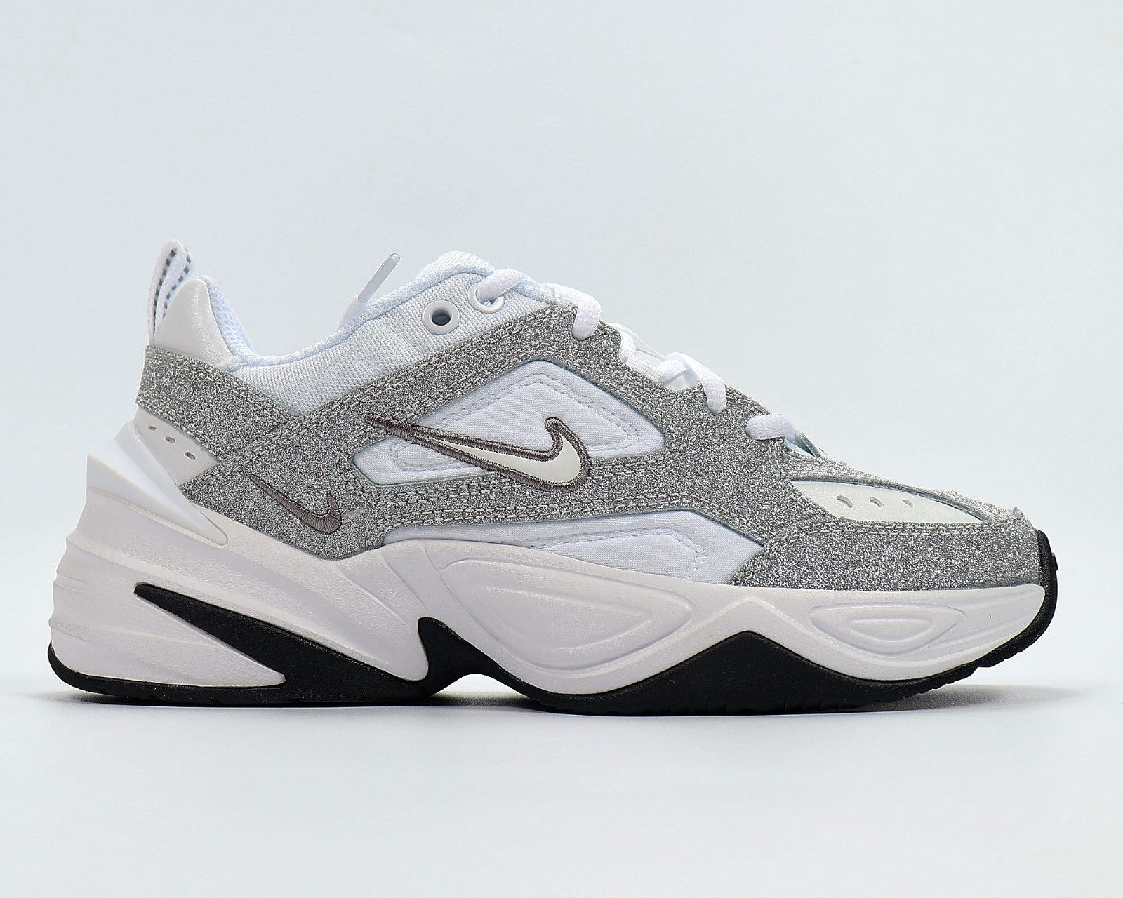 Nike tekno 2024 light bone