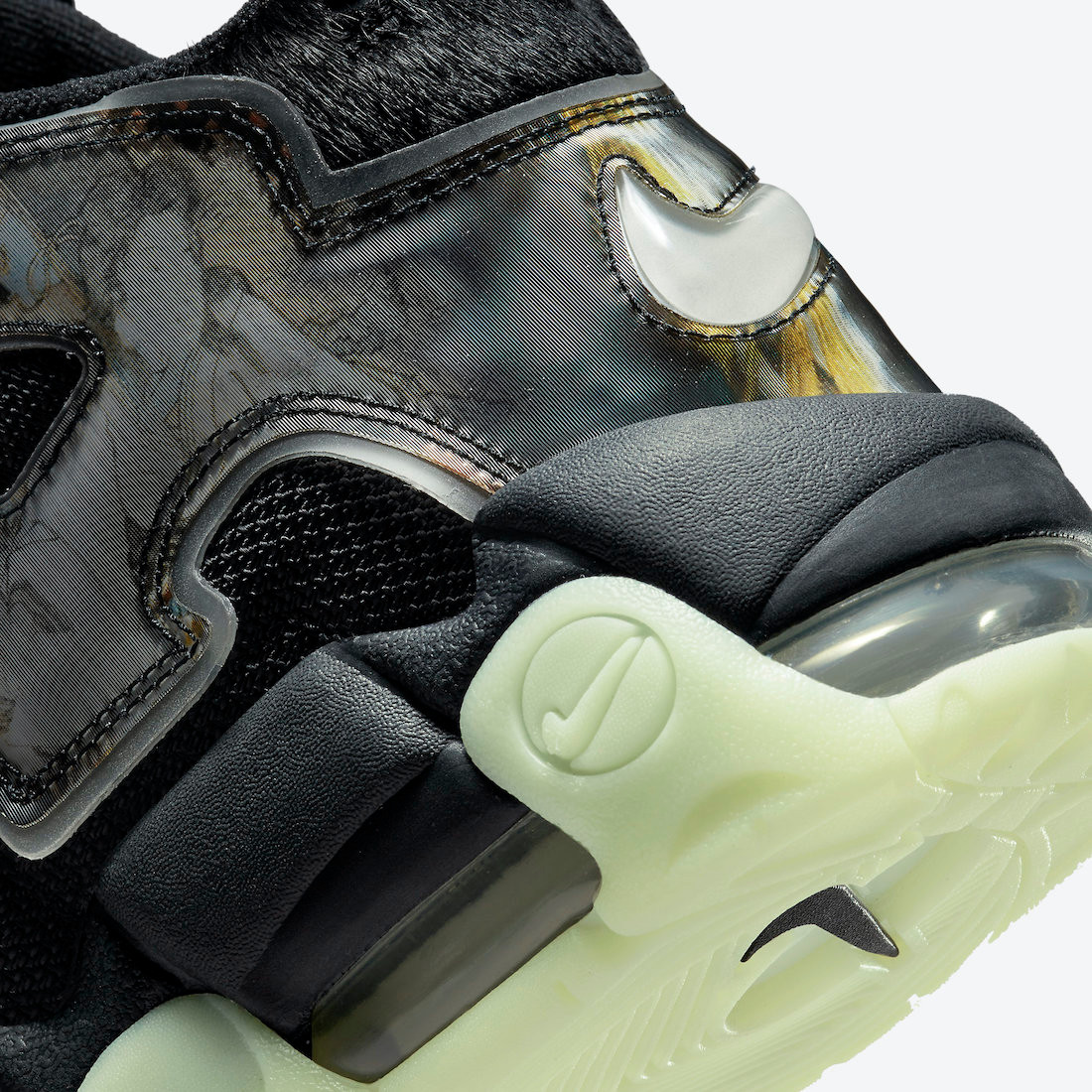 Air more money outlet lx sneaker