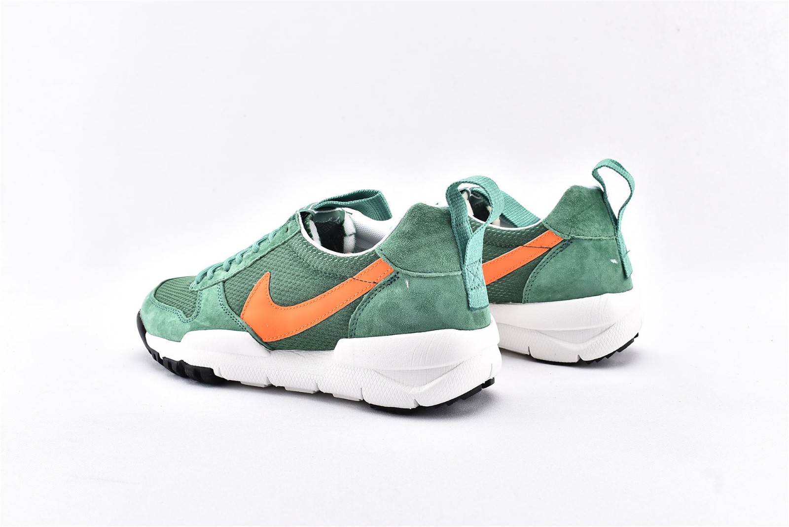 Off white nike mars online