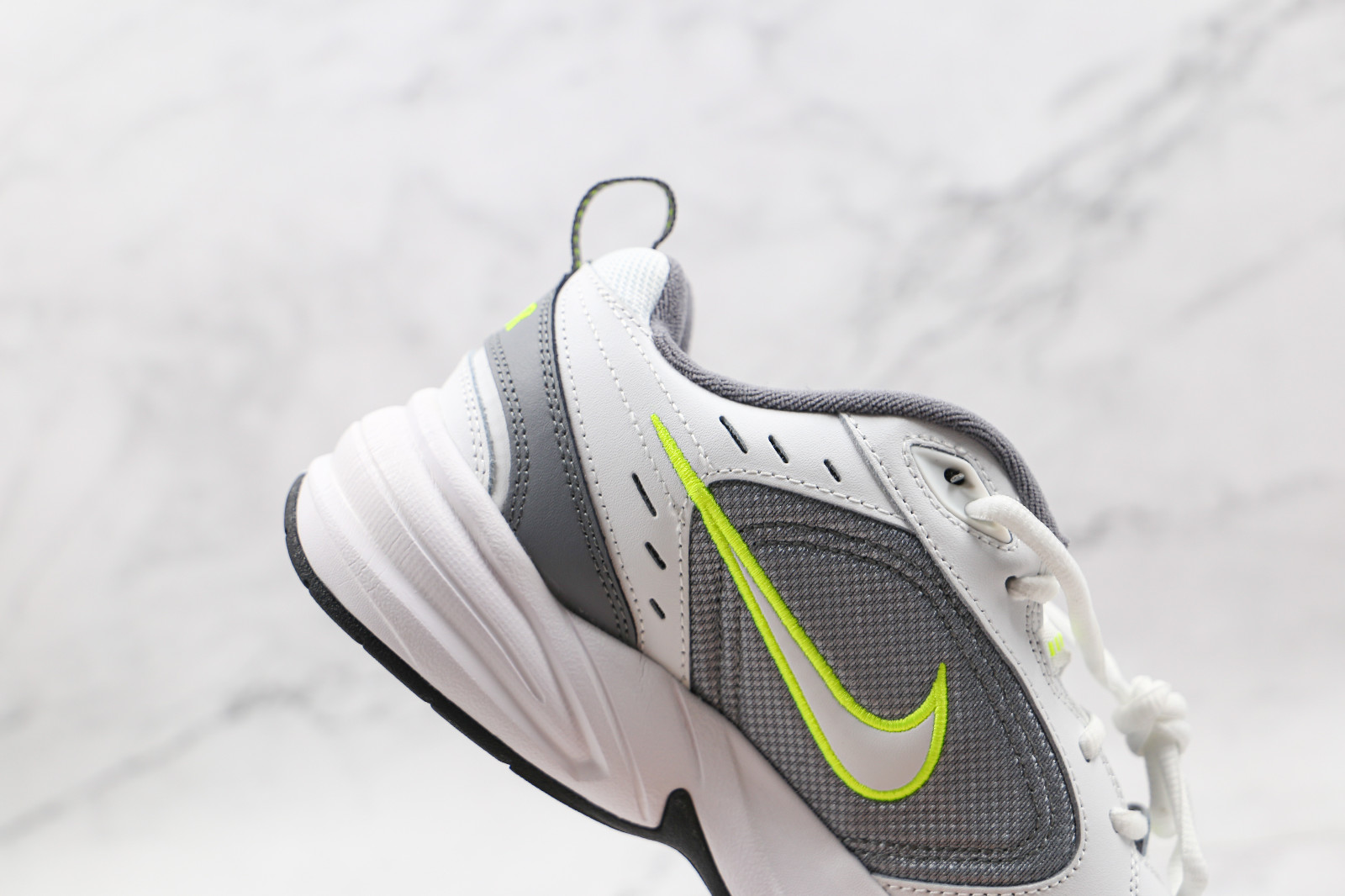 Nike Air Monarch IV White Cool Grey 