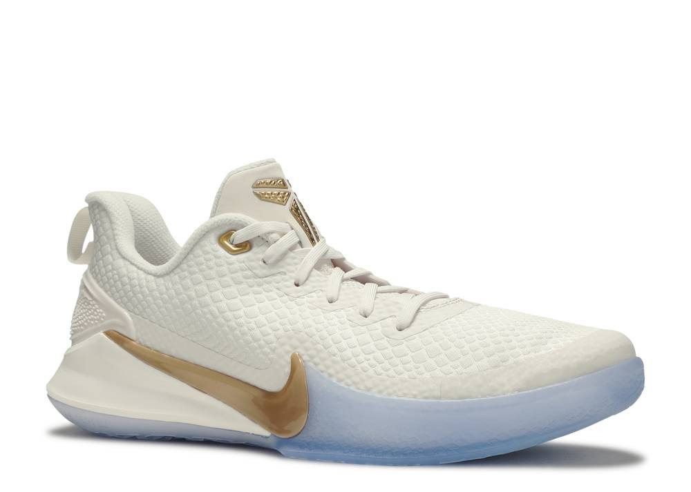 Nike Mamba Focus Metallic Gold Phantom 