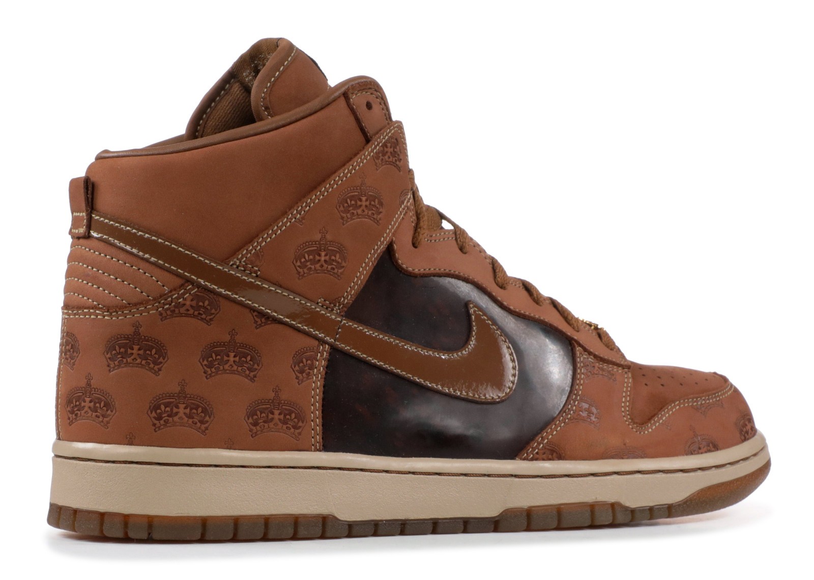 Nike dunk high mighty crown bison