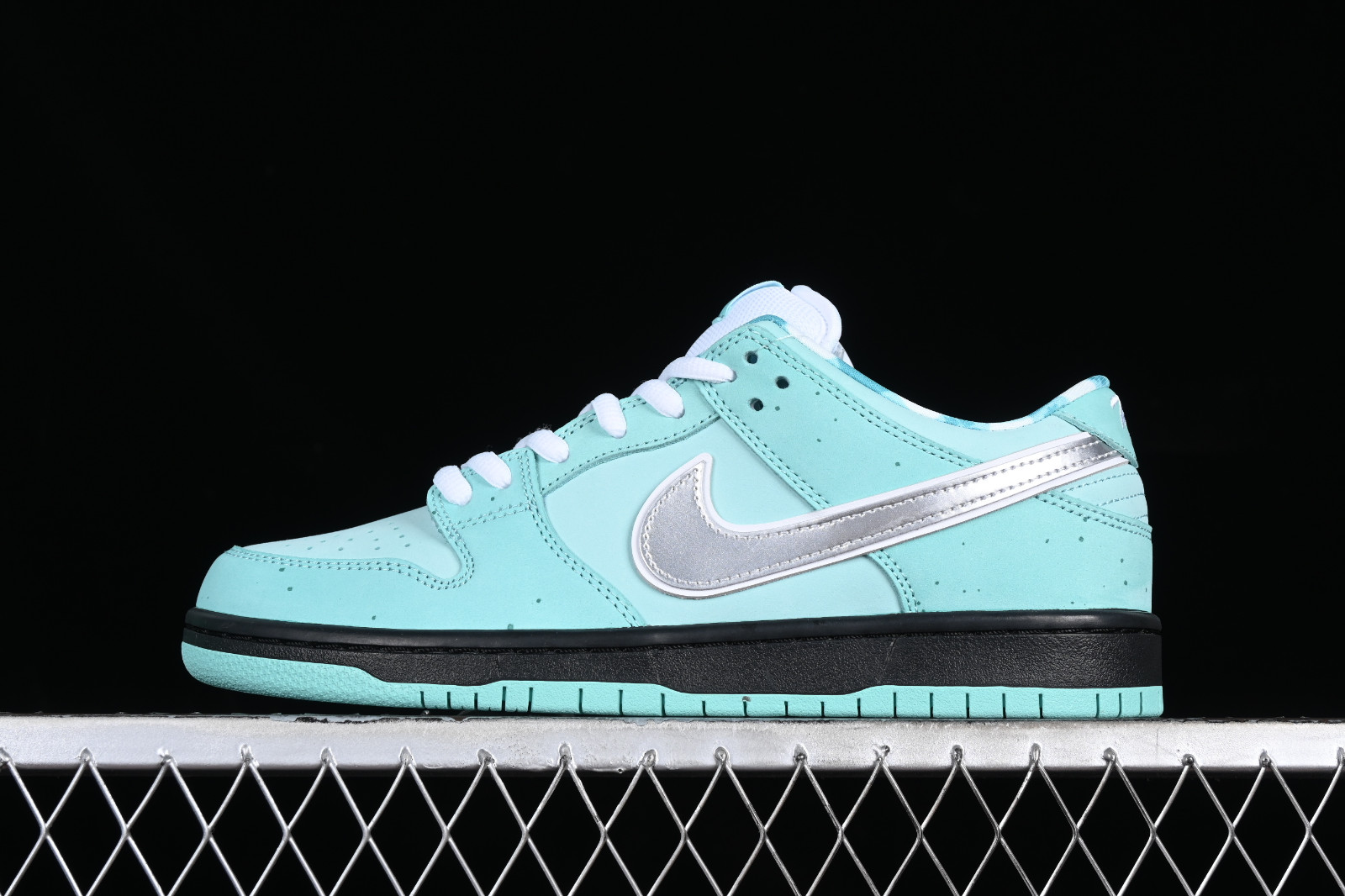 Concepts x Nike SB Dunk Low Tiffany Lobster Black White Silver BV1310 GmarShops 402 nike huarache black and dark green gold NIke Dunk SB Low