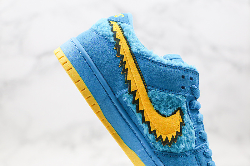 Nike dunk sb low grateful dead deals
