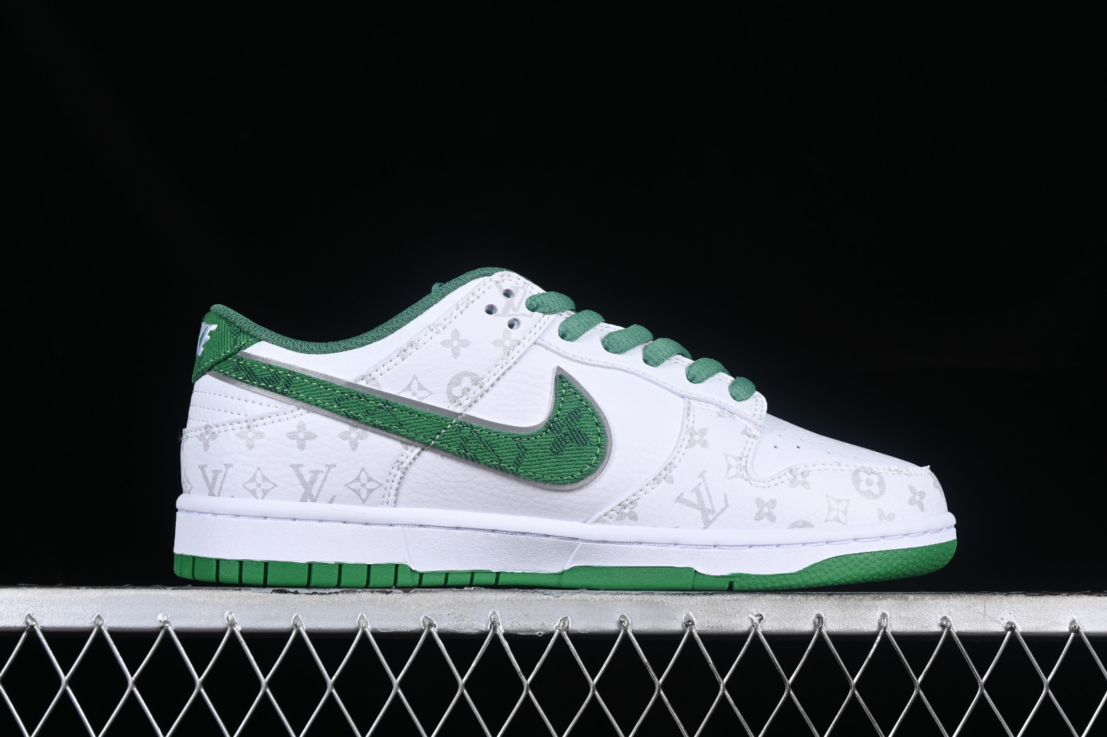 Nike sb lunarlon top