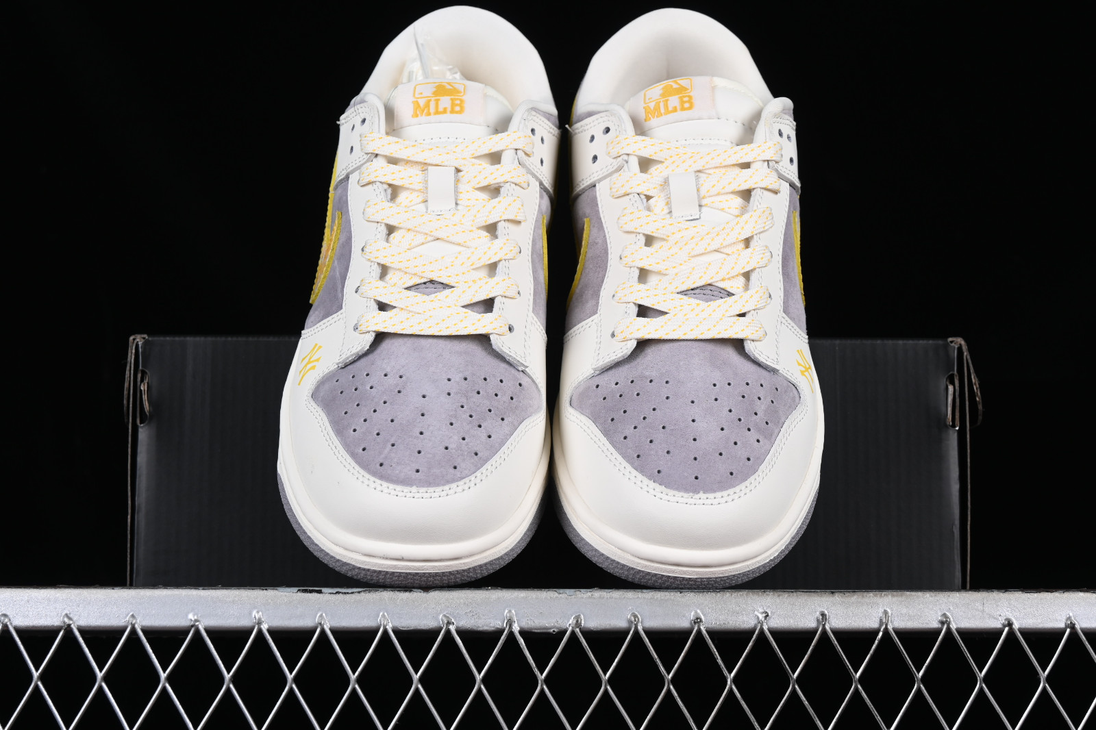 Niketalk nike sb top