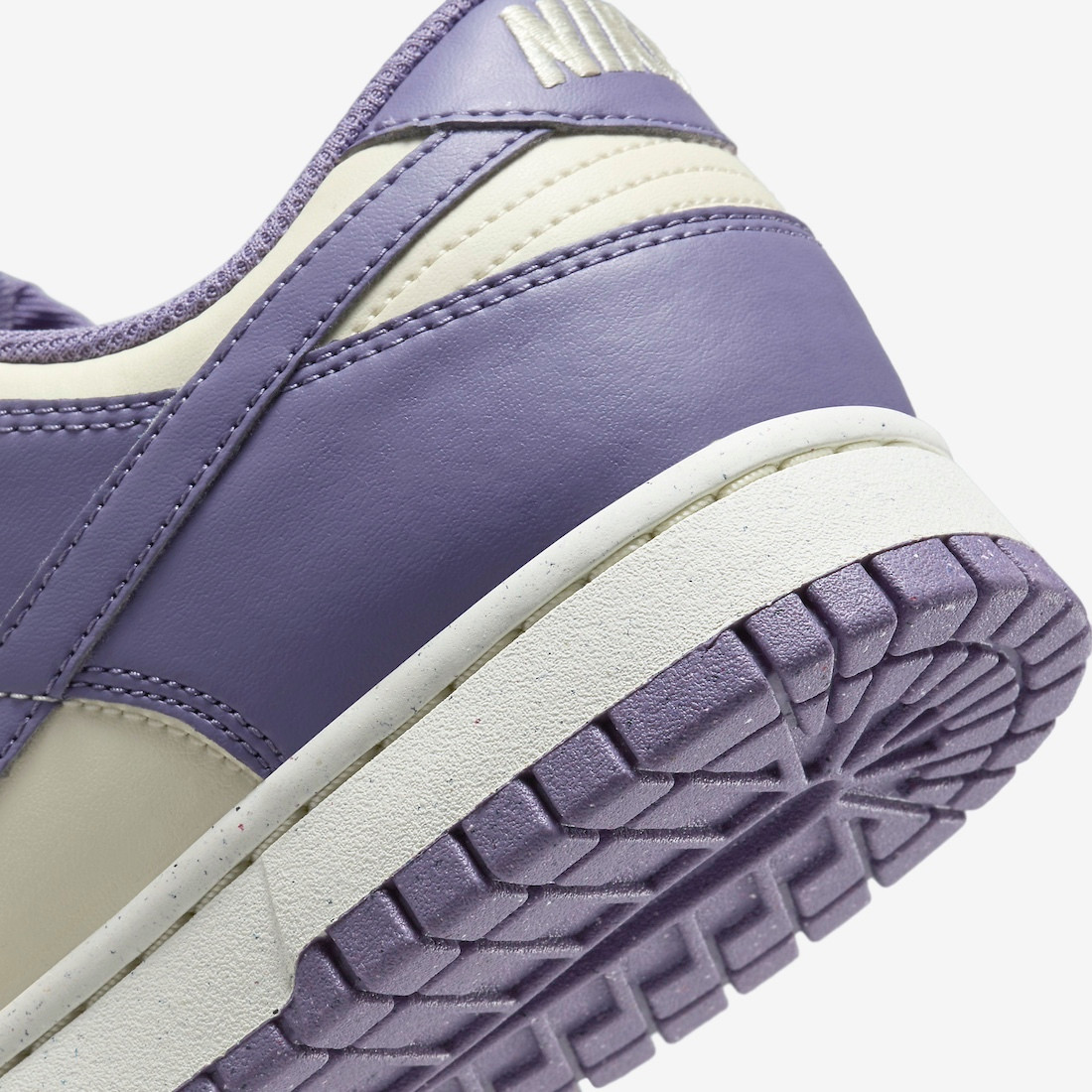 Claquette sales nike brillante