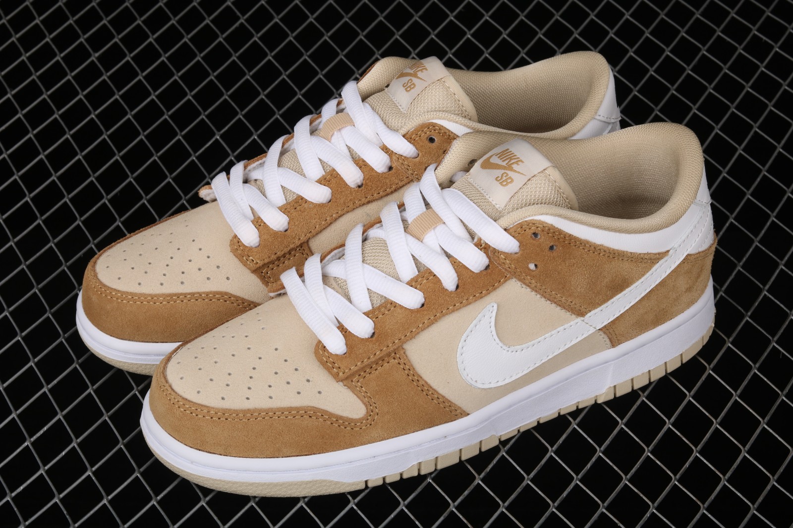 Nike SB Dunk Low PRM Hidden Medium 