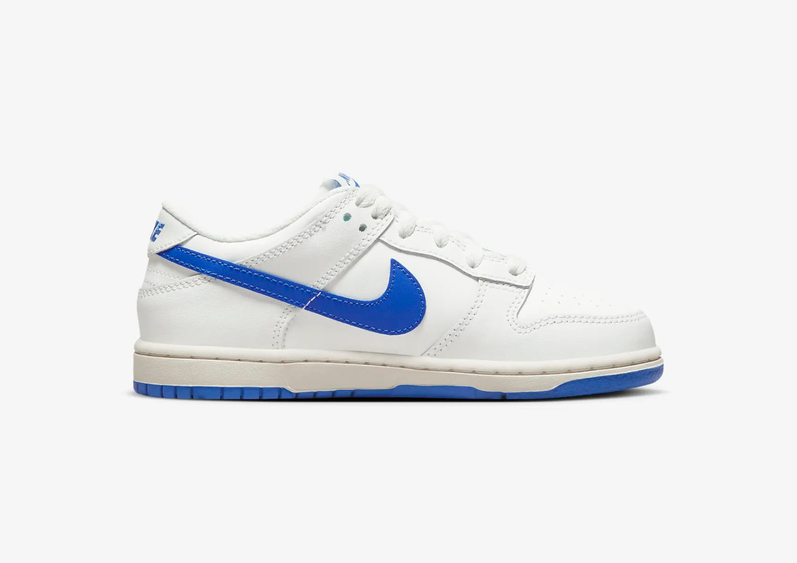 Nike shop dunks swan