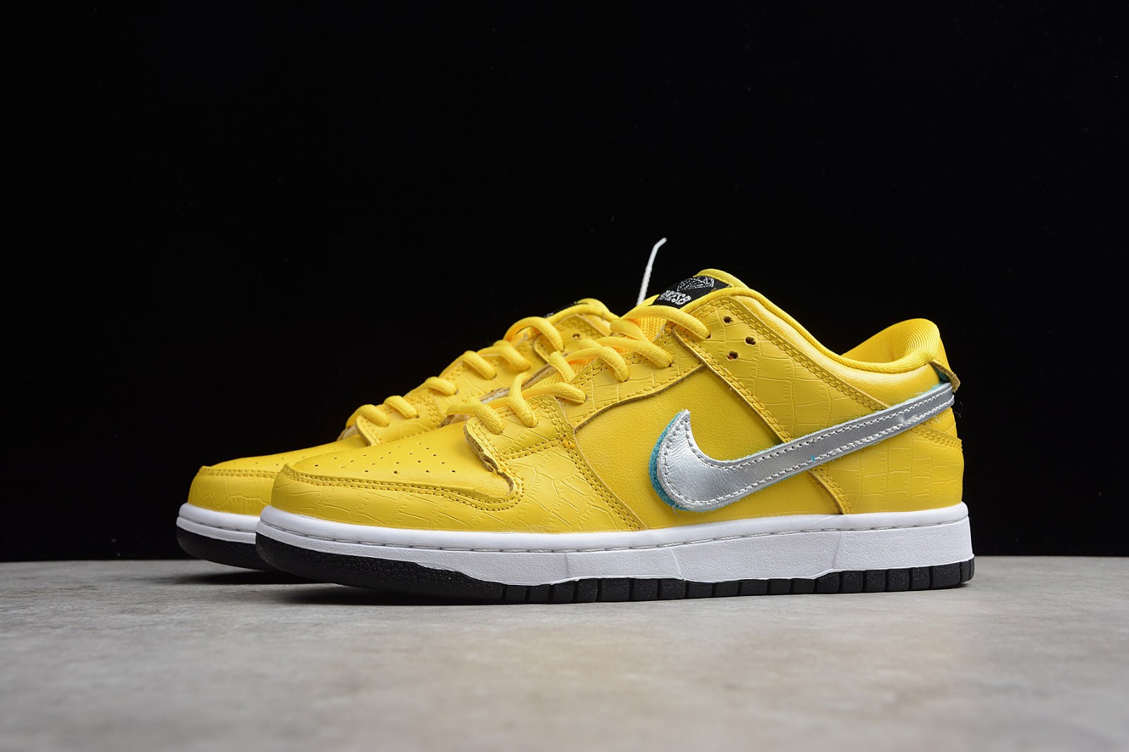 Nike diamond dunk yellow outlet