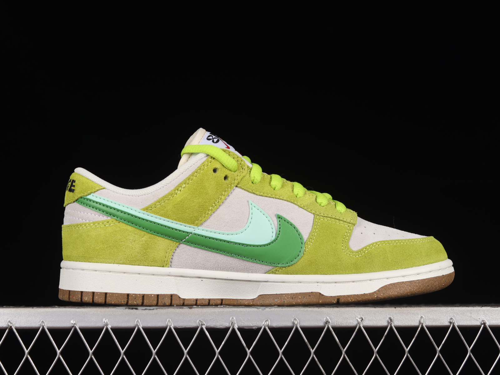 Nike sb new arrivals dunk low vert