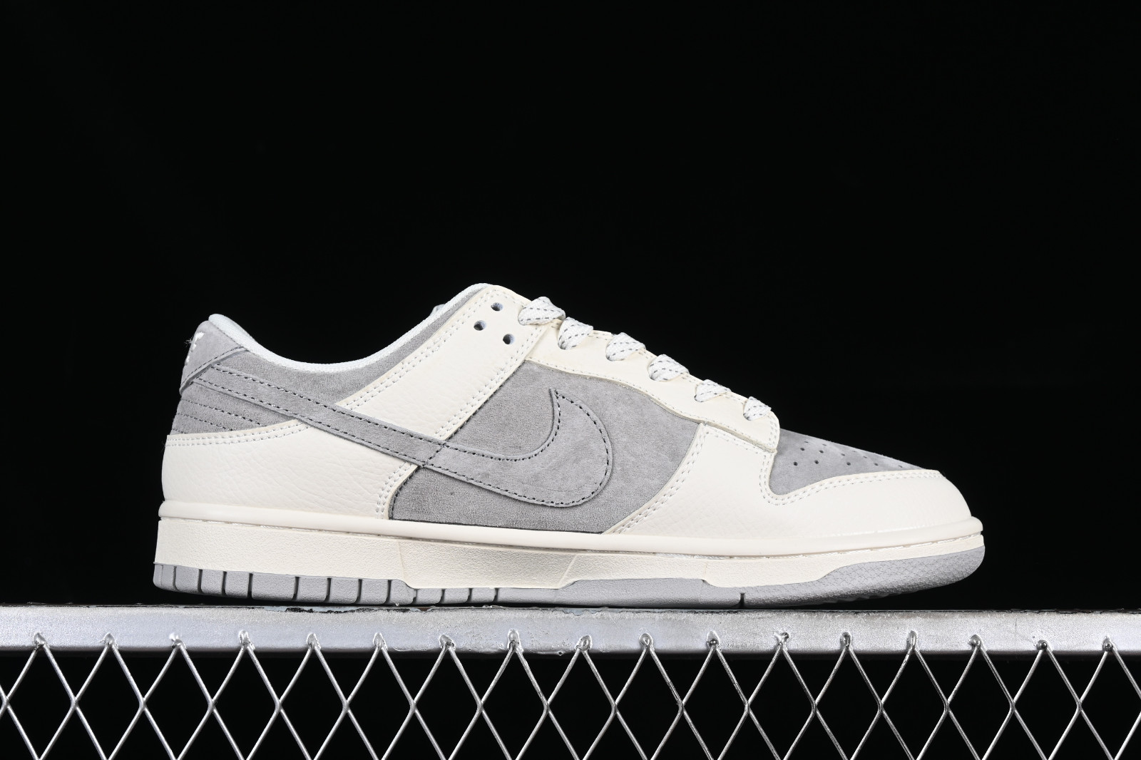 nike sb dunk low pro grey
