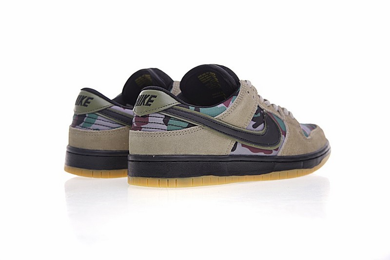 Nike sb zoom dunk low camo store