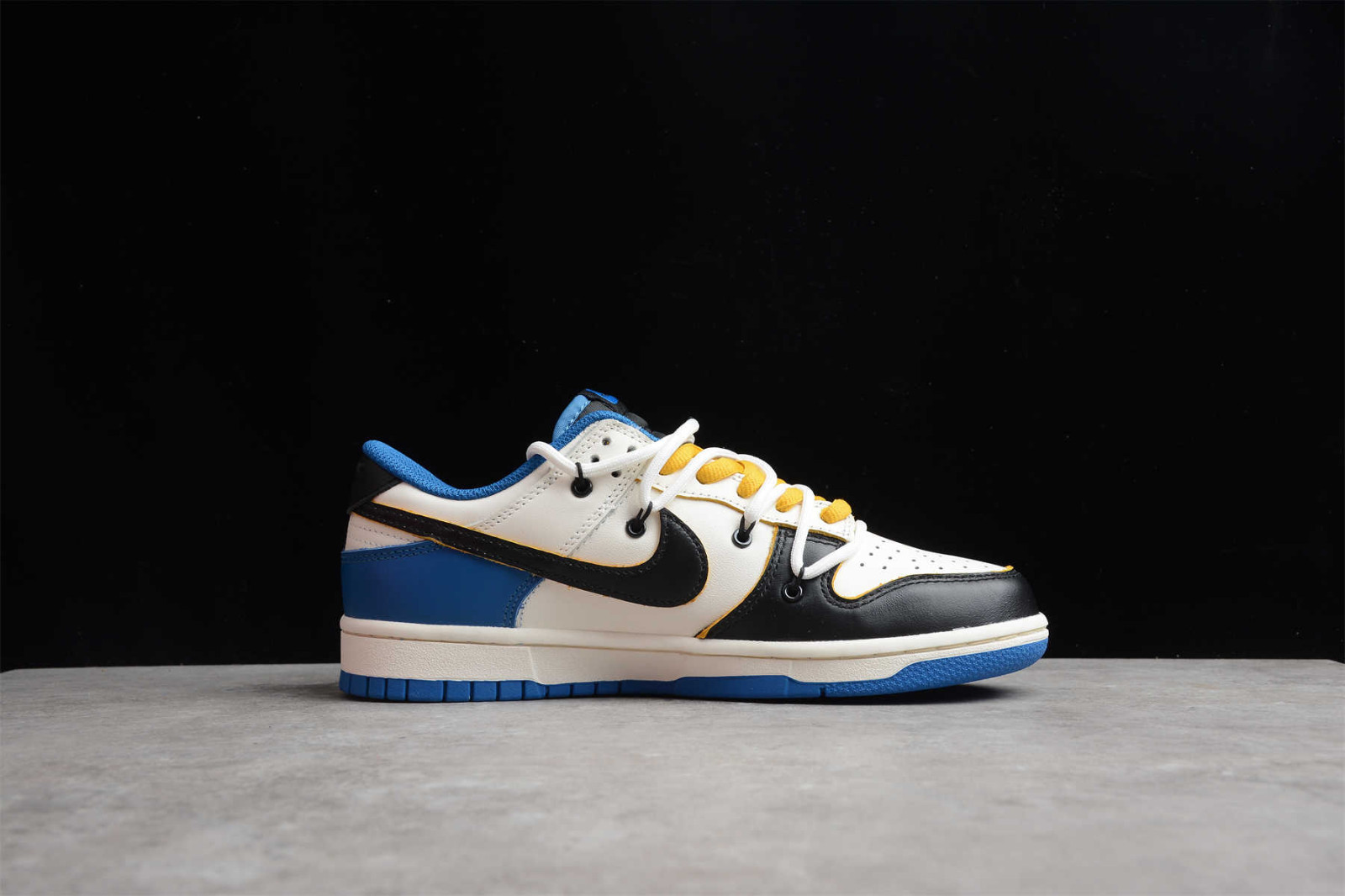 001 Nike 1 Low Unc Grey White University Blue NIke Dunk SB Low