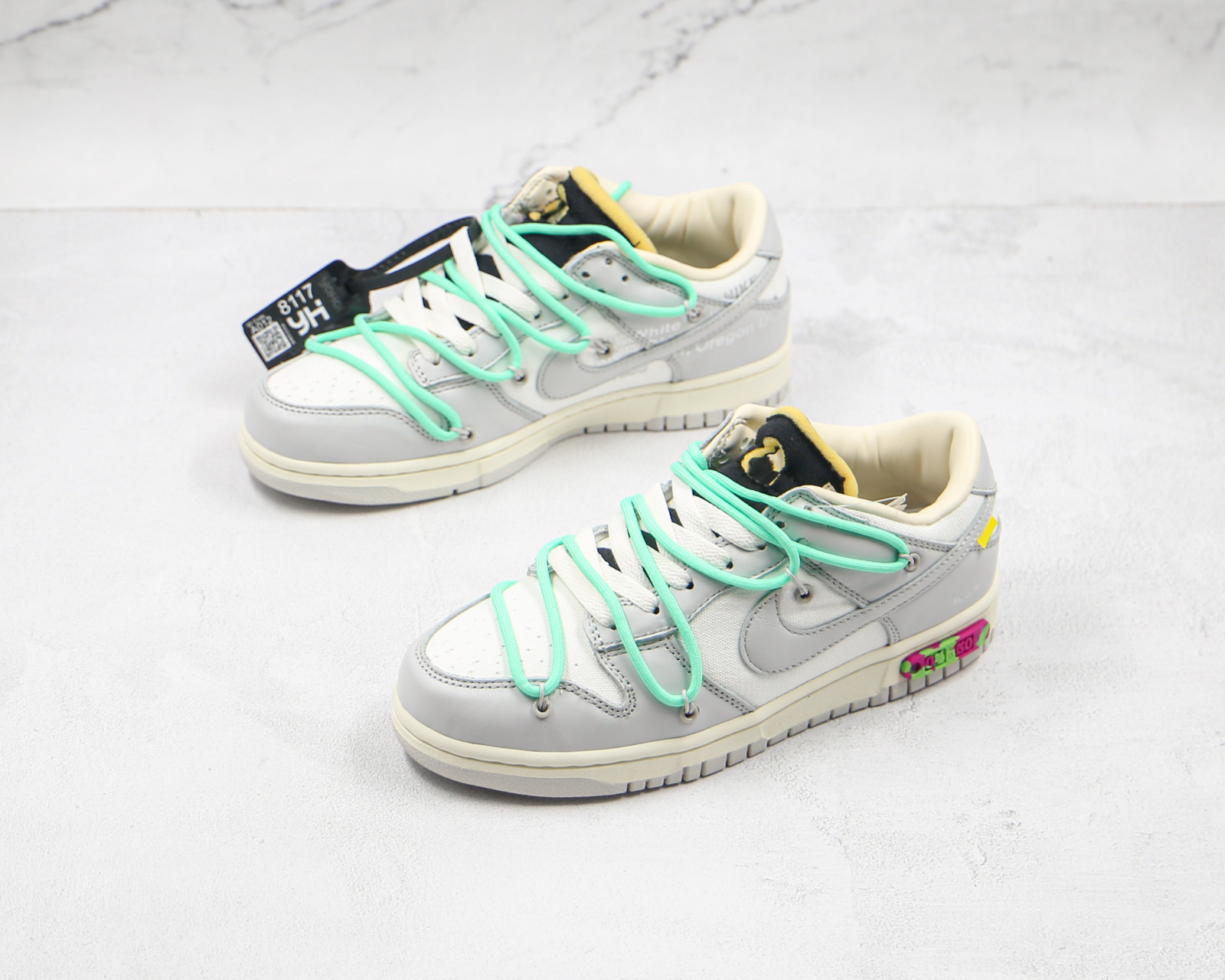 114 - White x Nike SB Dunk Low 04 of 50 OW White Grey Green DM1602 -  StclaircomoShops - nike air pr1 black electric green - Off