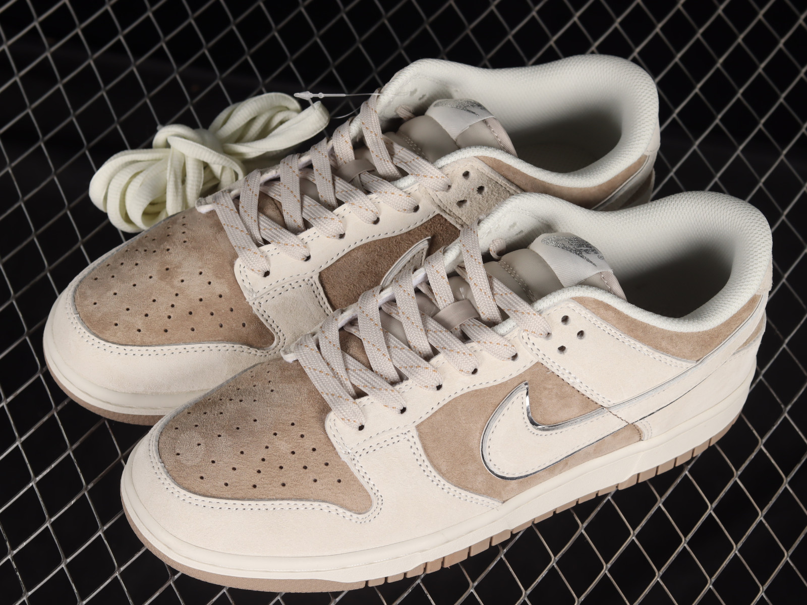 Alpha dunk low 2025