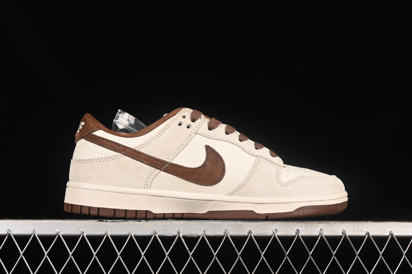 Nike crusader low cheap