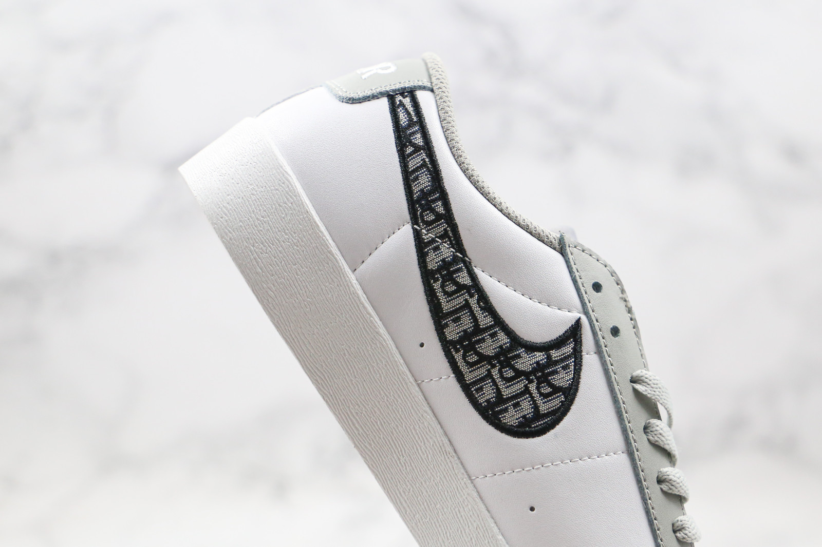 Dior X Nike SB Blazer Low Premium White 