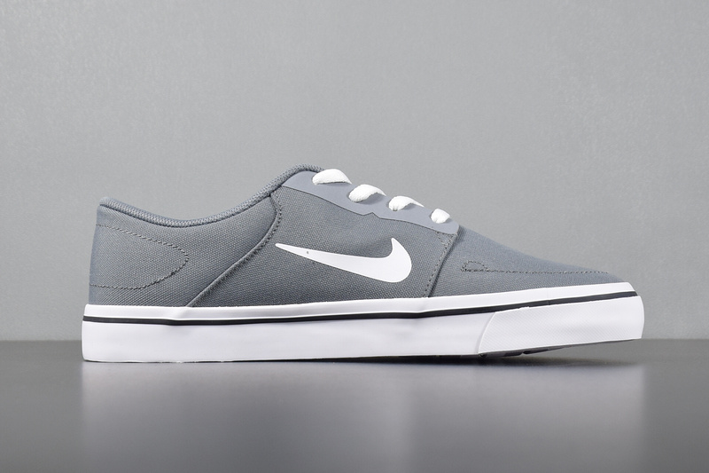 NIKE crystal SB PORTMORE CNVS Black 