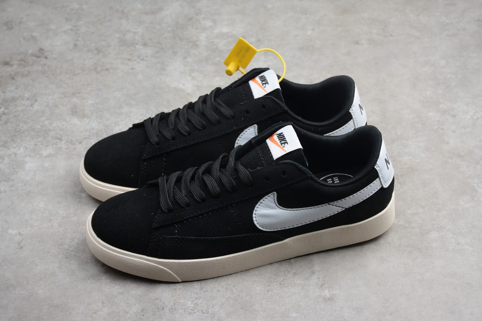 Blazer low sd store