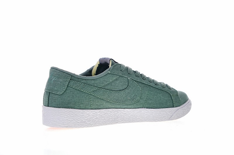 Sb zoom blazer low cnvs decon hot sale