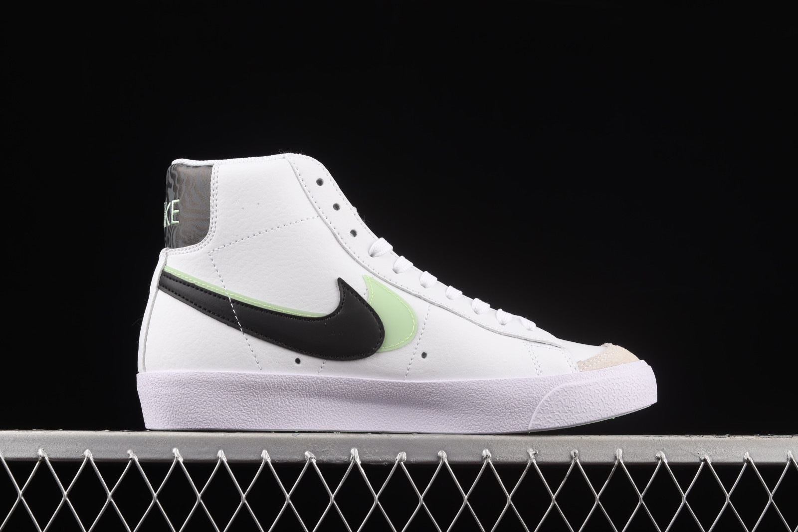 nike kb blazer