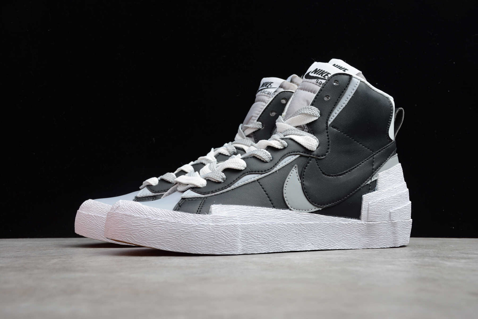 Sacai x nike store blazer wolf grey