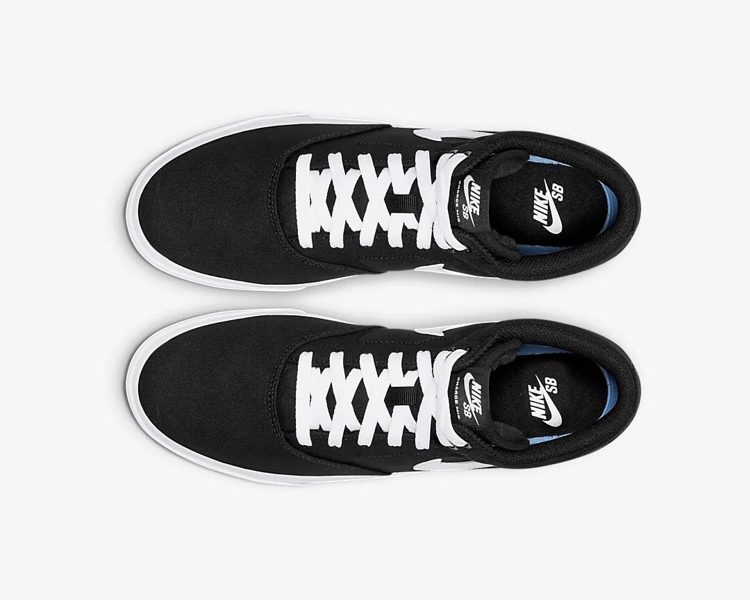 001 - Nike SB Charge Mid Canvas Black 