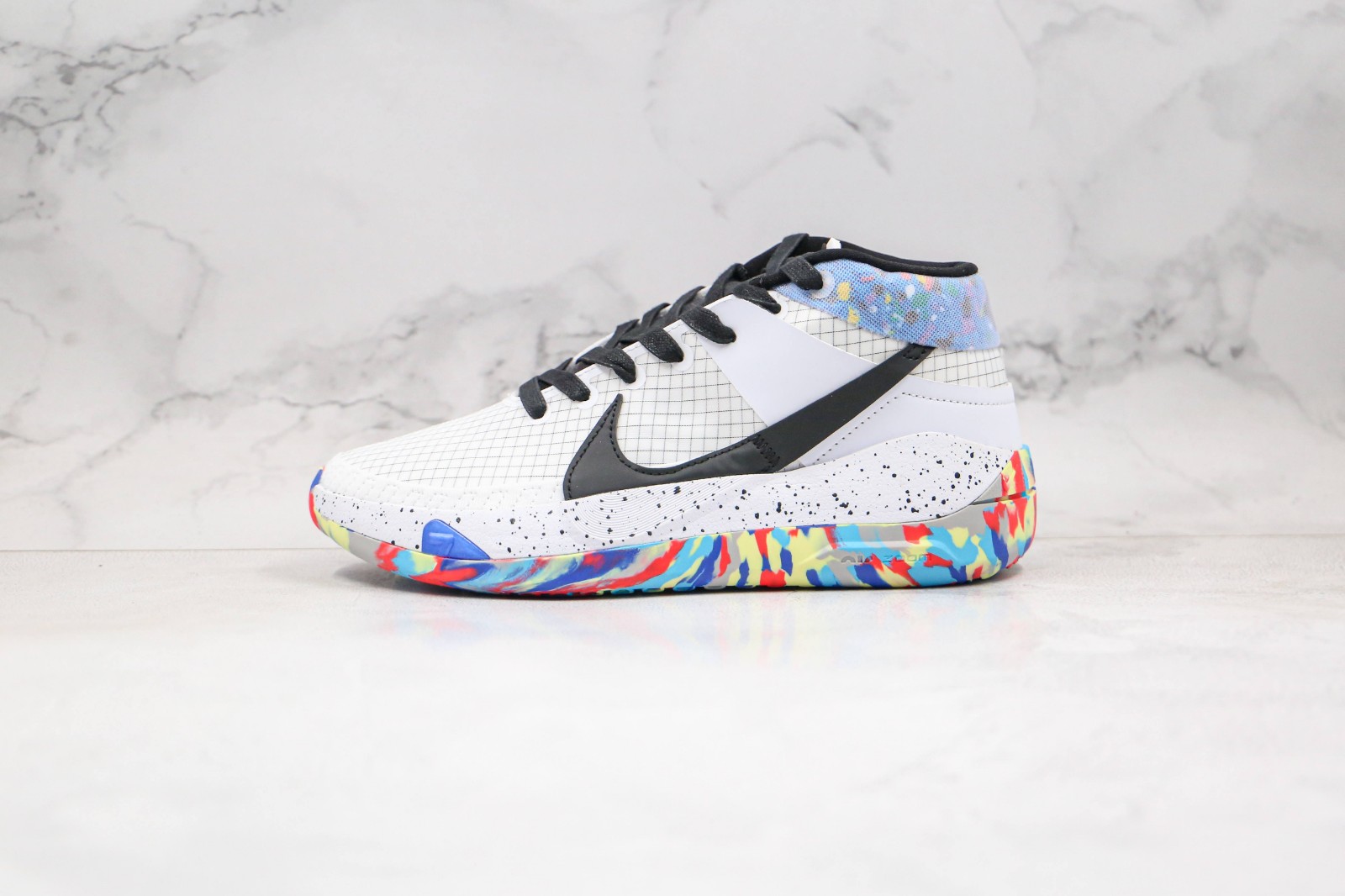 Kevin durant different color shoes clearance