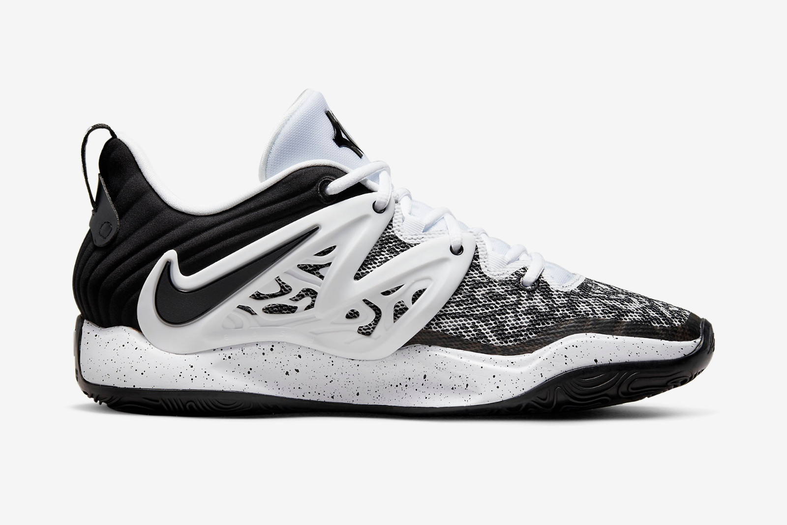 Zoom KD 15 Nike Zoom KD 15 Oreo Black White DO9826 nike max women pink camo jeans boots 100 GaleriahitShops