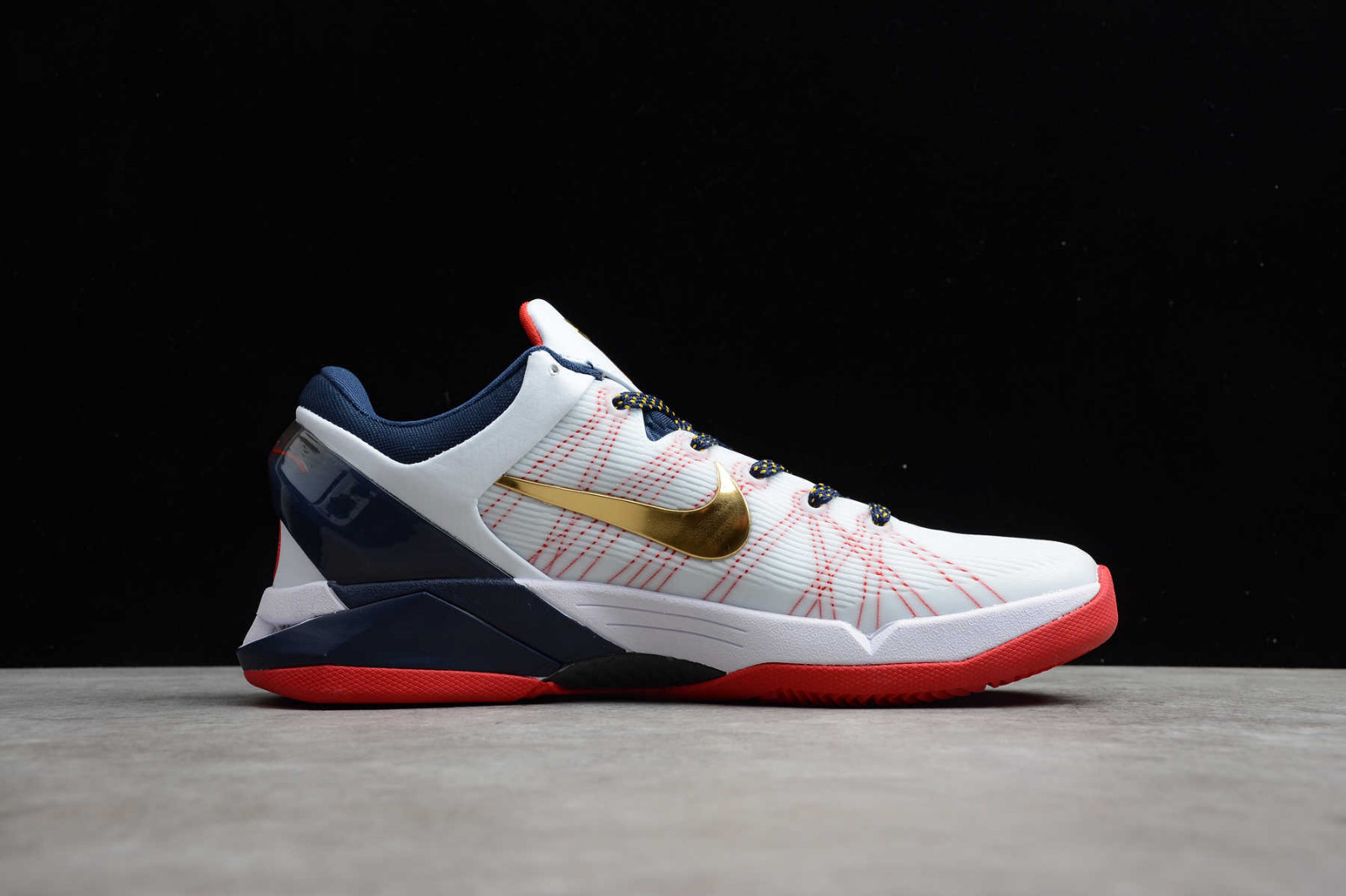 Nike kobe discount 7 blanche
