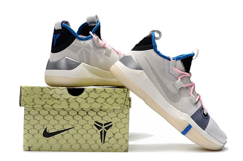 Kobe bryant moon shoes new arrivals