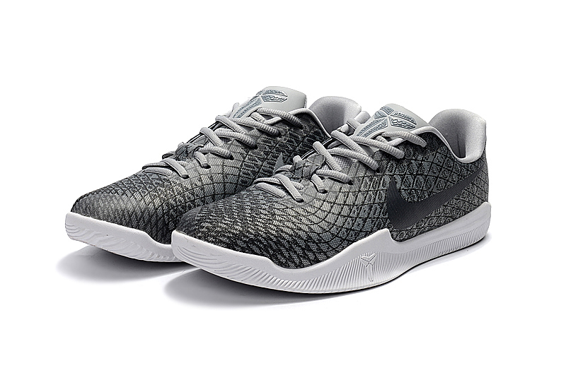 Kobe mentality top 3 white