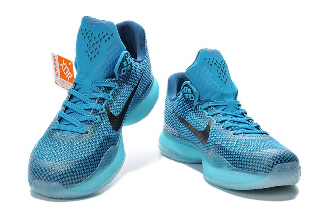 Kobe 10 low blue 2025