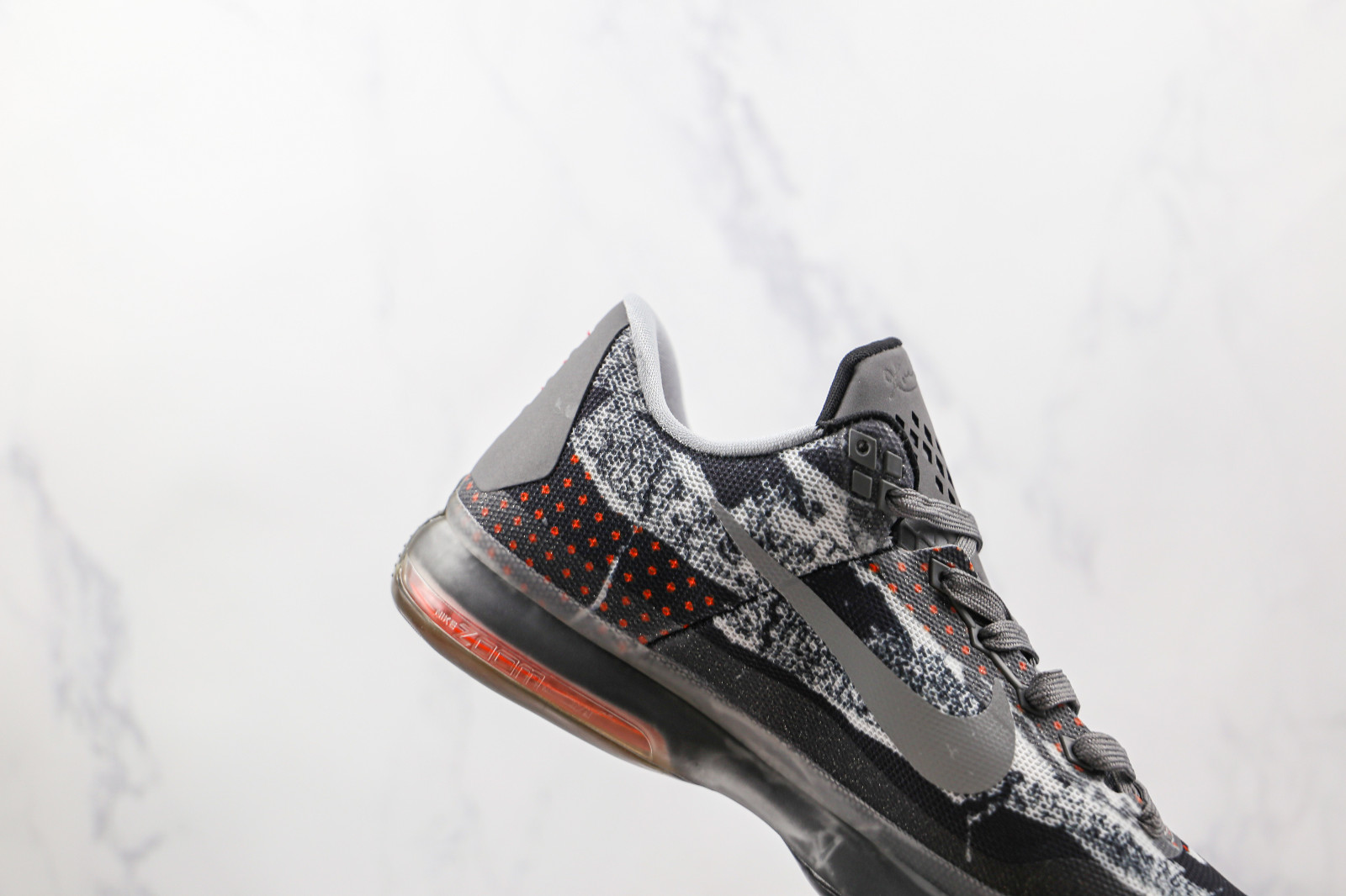 Kobe x clearance pain