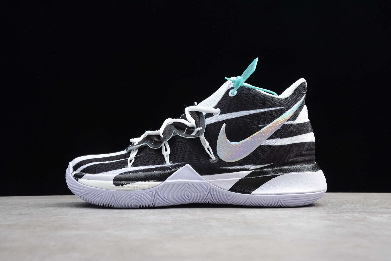 Sepatu kyrie 5 online